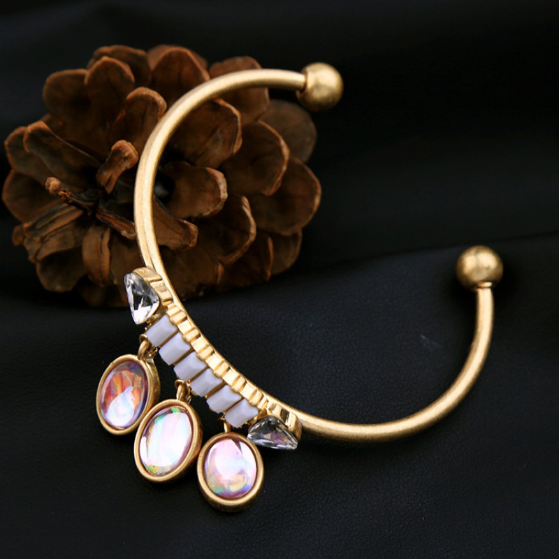 WOMEN ALLOY BANGLE