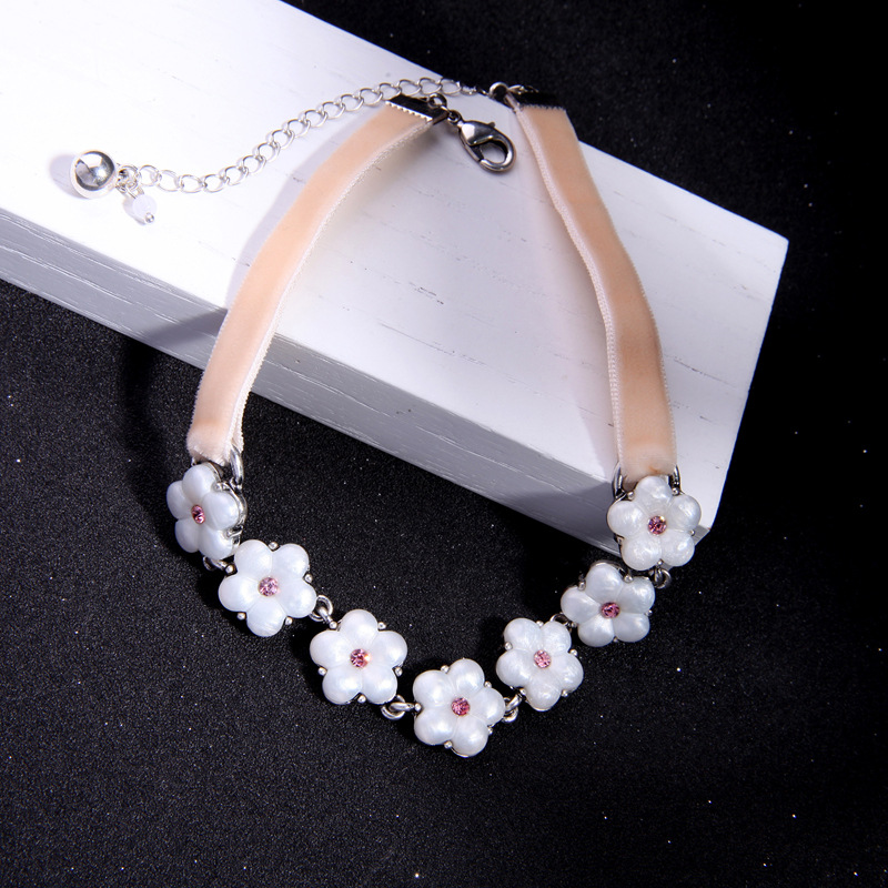 WOMEN NECKLACE ALLOY CHOCKER