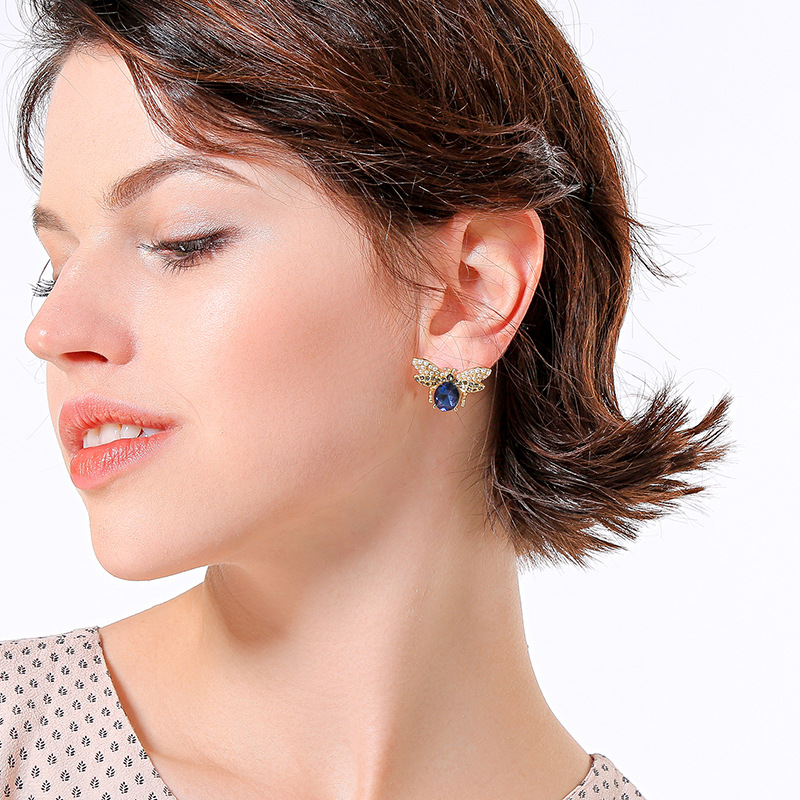 Insect bee earrings stud