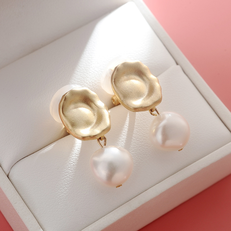 14K GOLD FILLED NATURAL BAROQUE PEARL DROP EARRINGS