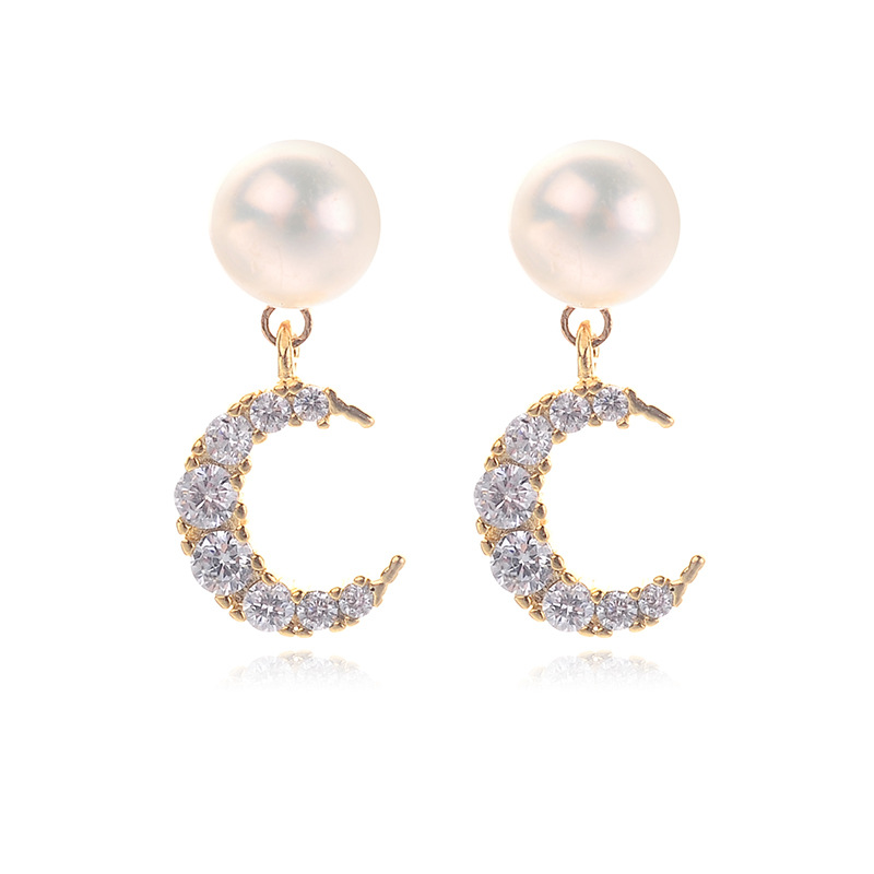 NATURAL PEARL EARRINGS MOON