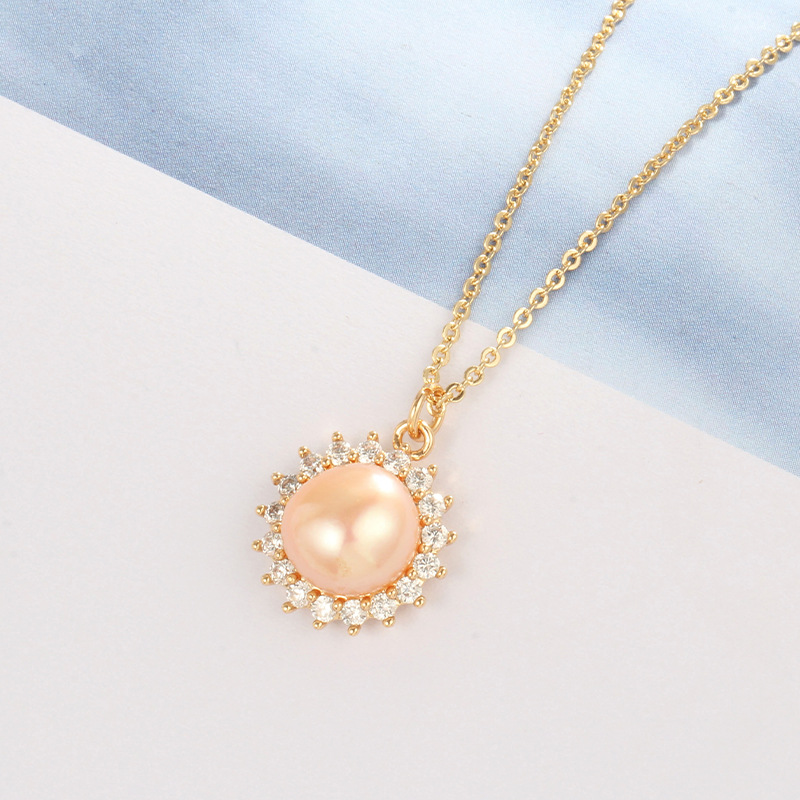 Pearl Pendant brass necklace