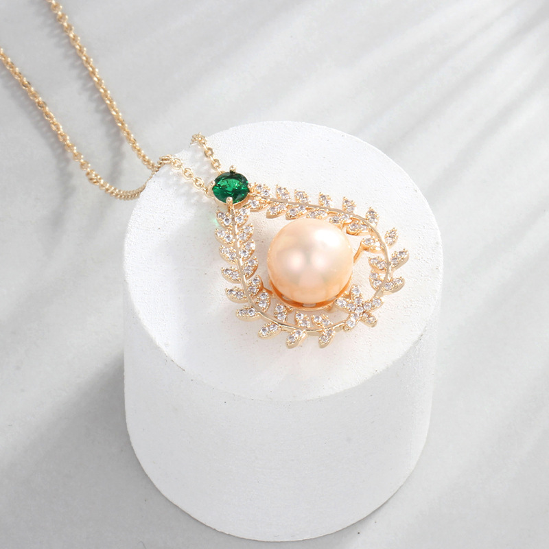 WOMEN BRASS NECKLACE PEARL PENDANT
