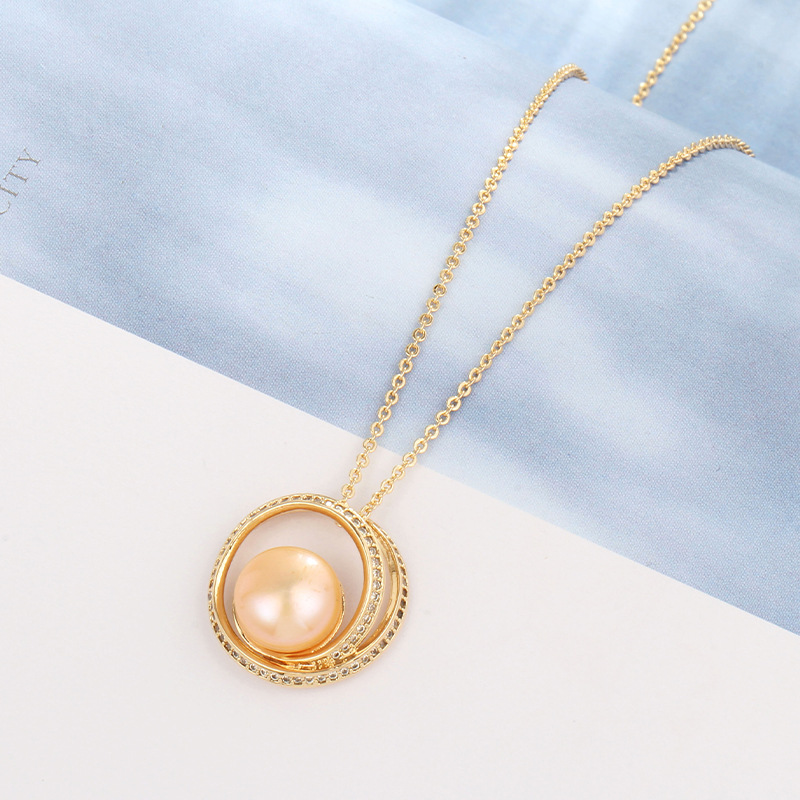 WOMEN BRASS NECKLACE PEARL PENDANT