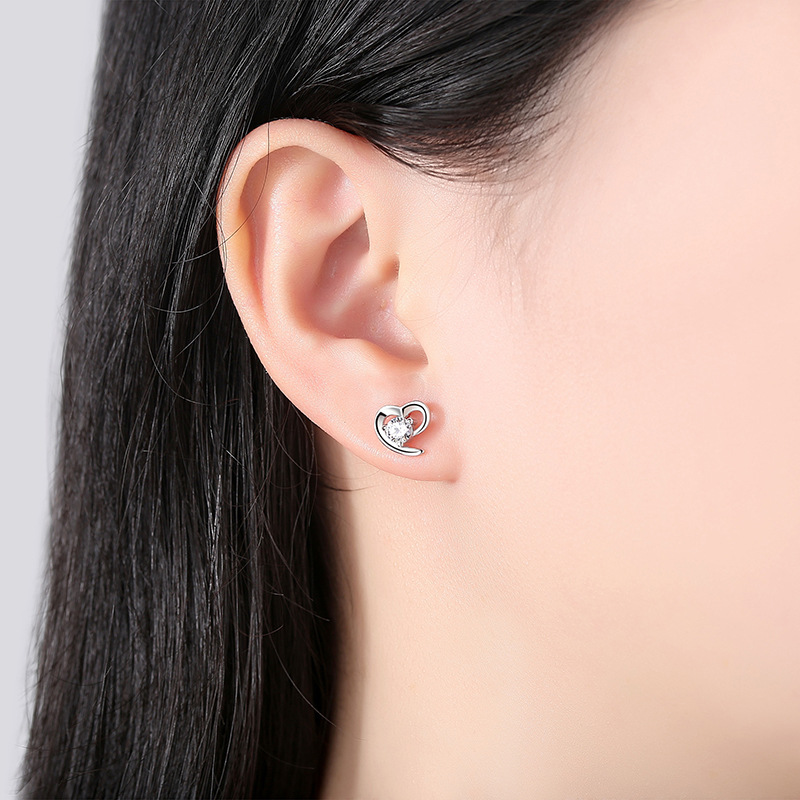 925silver heart earrings