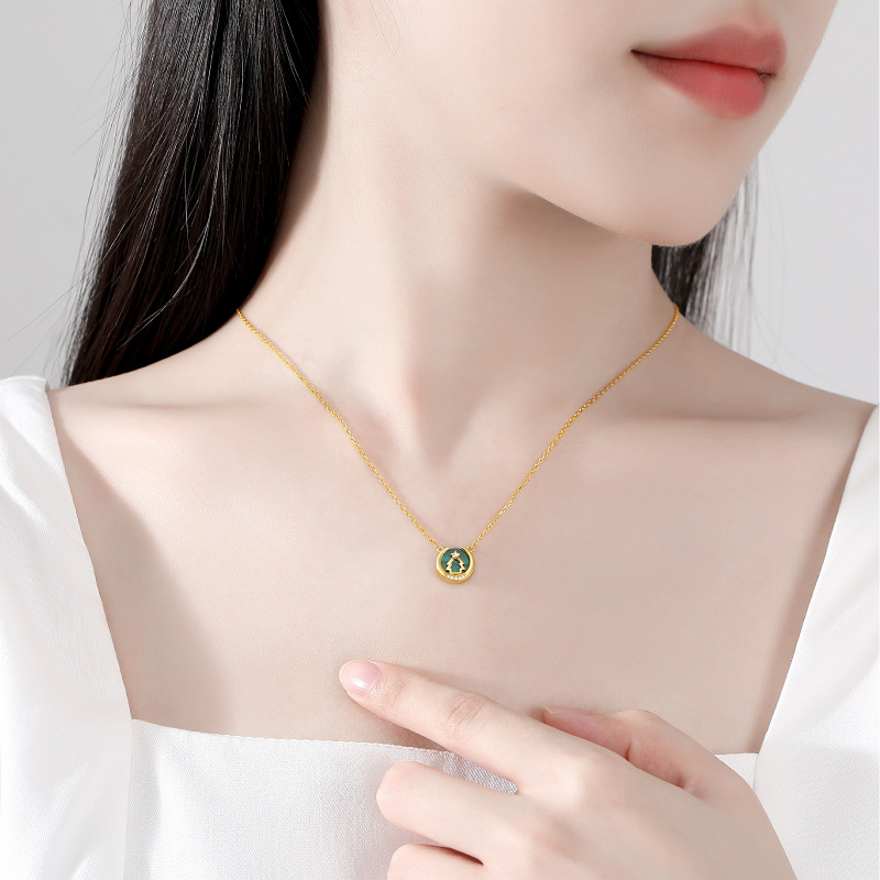 silver plant necklace