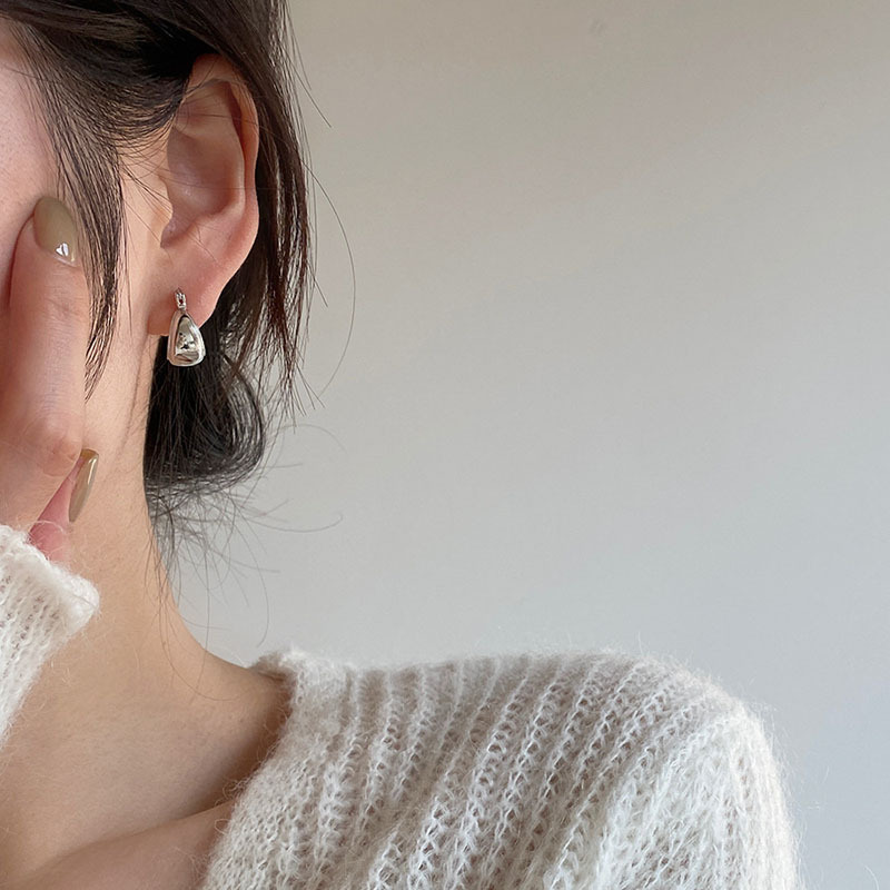 silver circle earrings