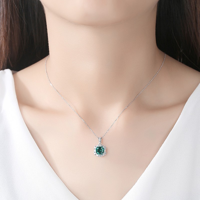 925 SILVER GREEN ZIRCON PENDANT NECKLACE