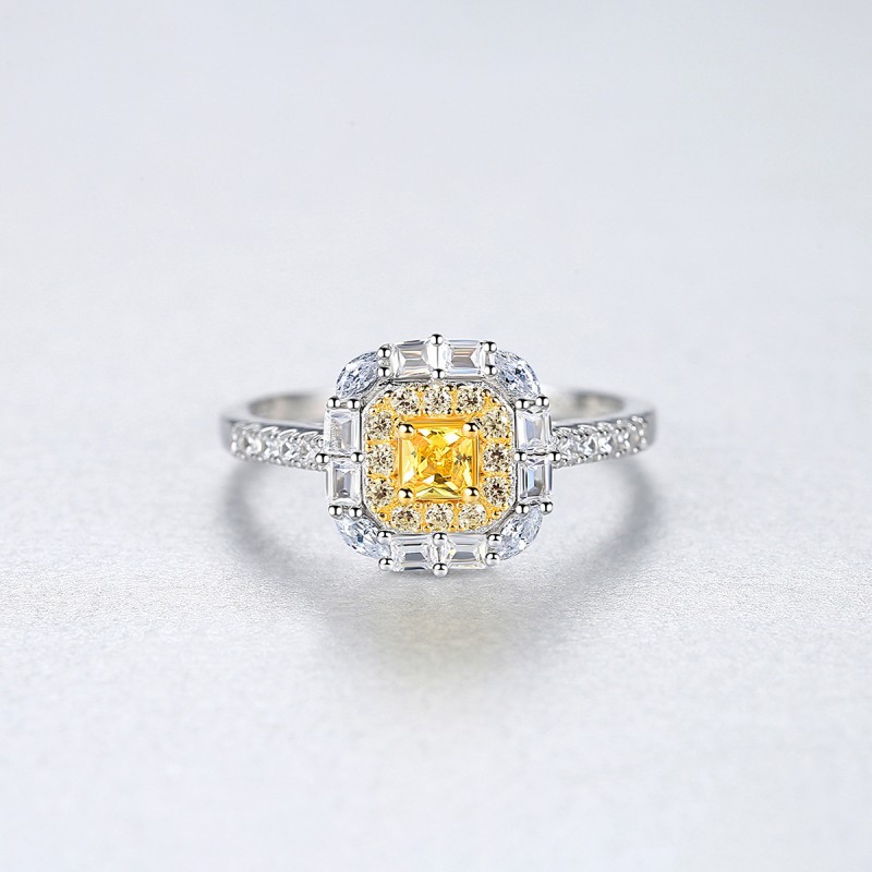 925 SILVER SHINNY ZIRCON RING