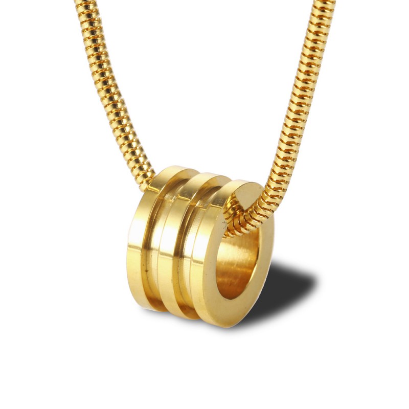 lucky spring round pendant stainless steel necklace