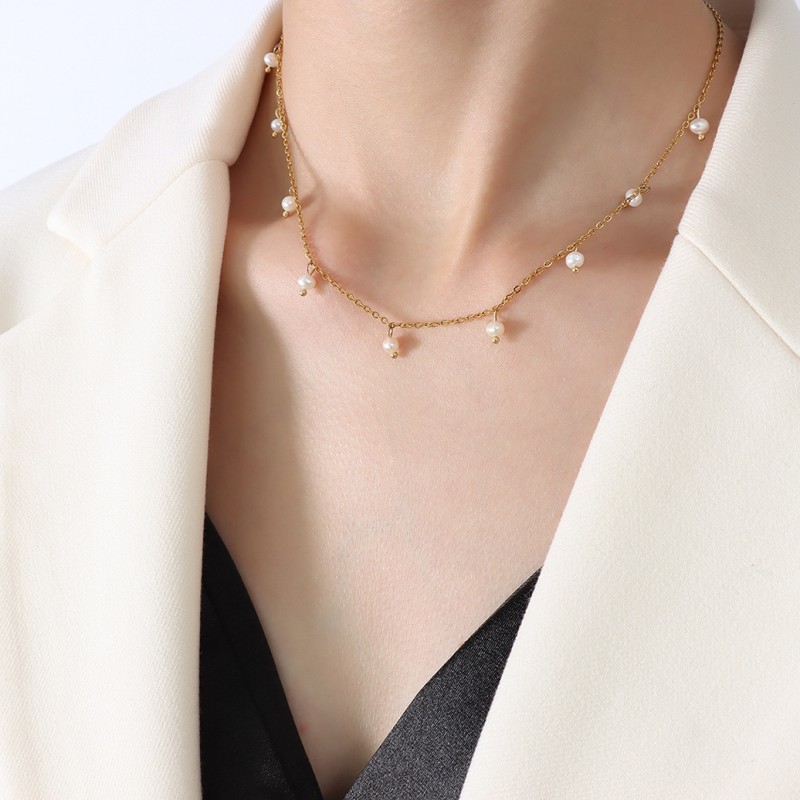 stainless steel circle necklace