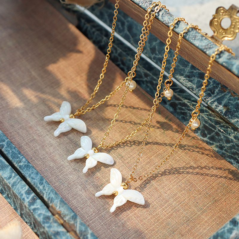 stainless steel animal necklace