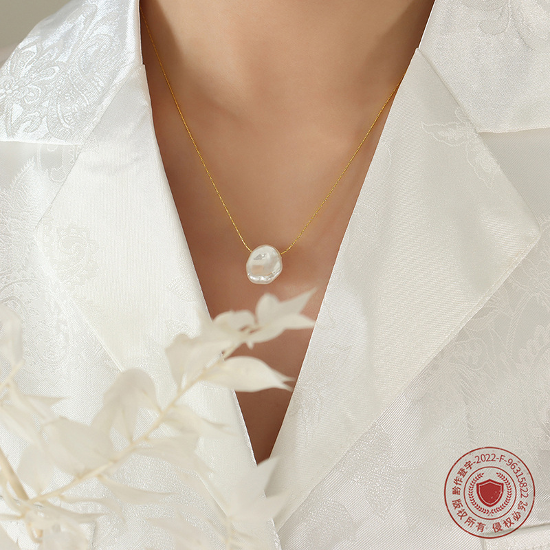 stainless steel circle necklace