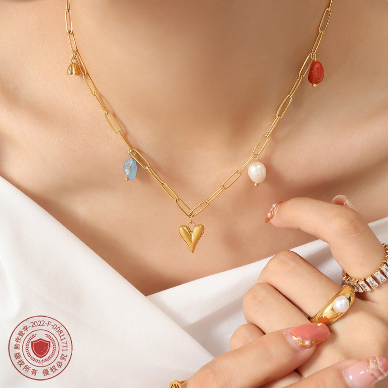 stainless steel heart necklace