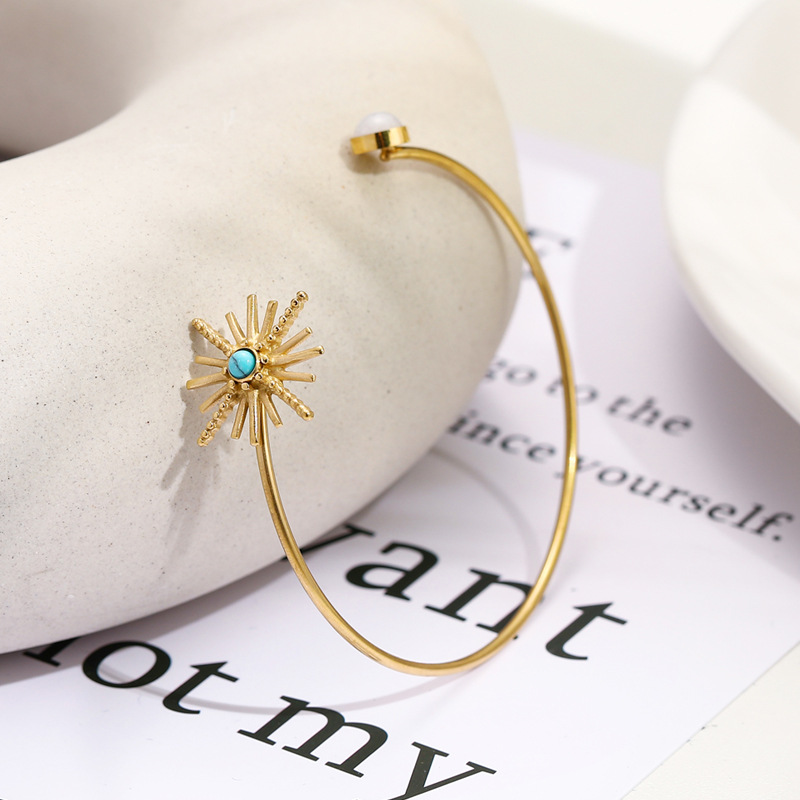 stainless steel flower bangle
