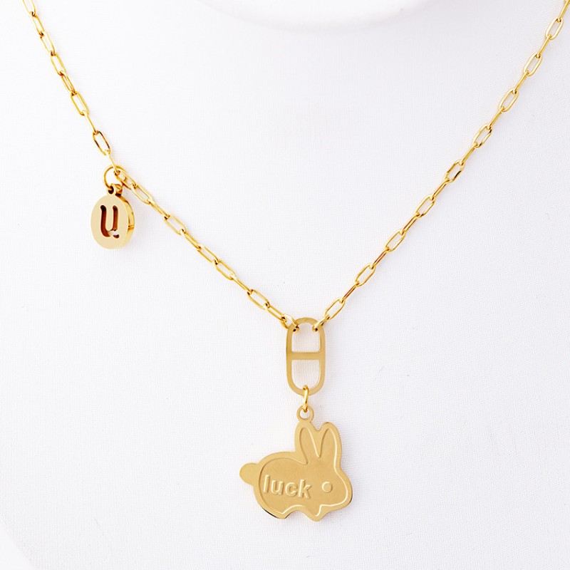 stainless steel letter necklace